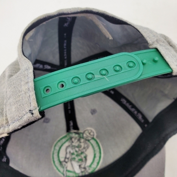 Mitchell Ness Boston Celtics Snapback Hat Ball Cap Wool 1-Sz 2024 NBA Champions - Picture 4 of 13